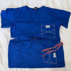 Blue Sky Shelby Scrub Set